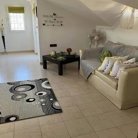 Luxury Calis 3 Bed Holiday home