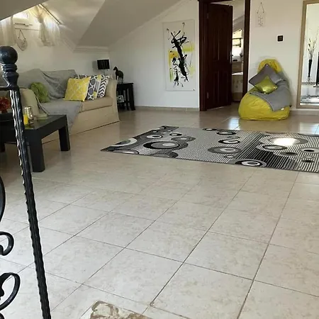 Luxury Calis 3 Bed Holiday home