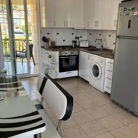 Luxury Calis 3 Bed Holiday home *